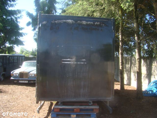 KONTENER FIRANA Z PRAWEJ STRONY WINDA 750KG - 5