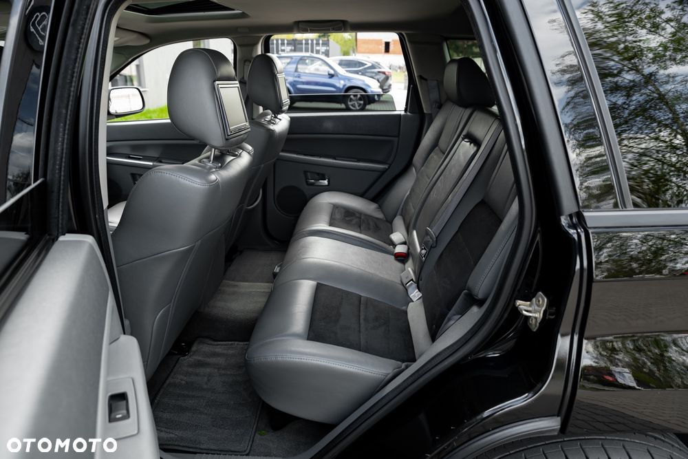 Jeep Grand Cherokee 6.1 V8 SRT8 - 17