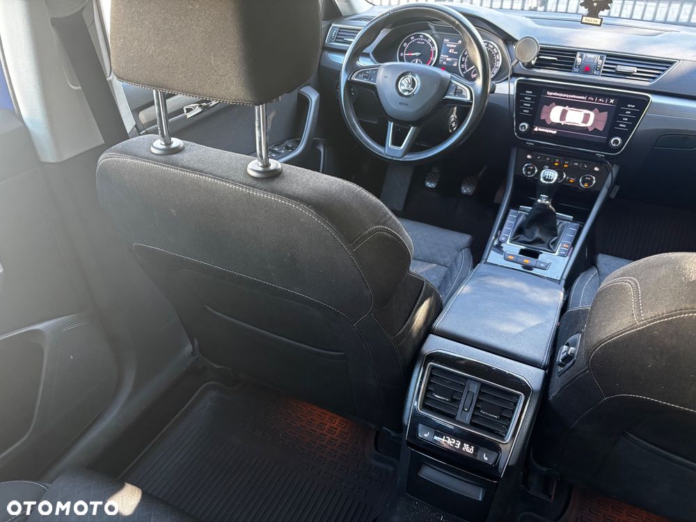 Skoda Superb 1.5 TSI Style - 18