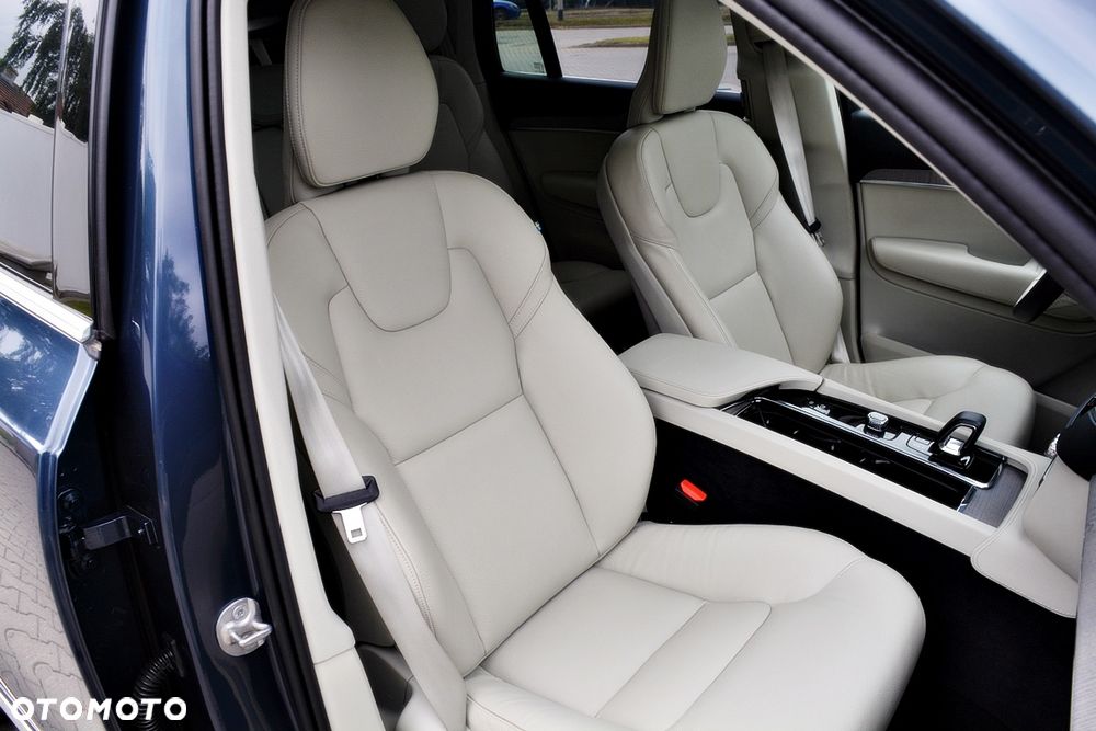Volvo XC 90 T8 AWD Recharge Plus Bright - 13