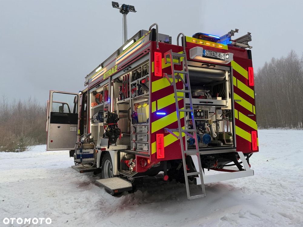 MAN Straż pożarna, Pojazd pożarniczy, Wóz strażacki, MAN L80 średni GBA 4x4 CNBOP, wyciągarka, 3000l wody, reduktor, blokady, mosty - 26