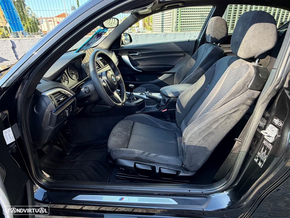 BMW 120 d Pack M - 23