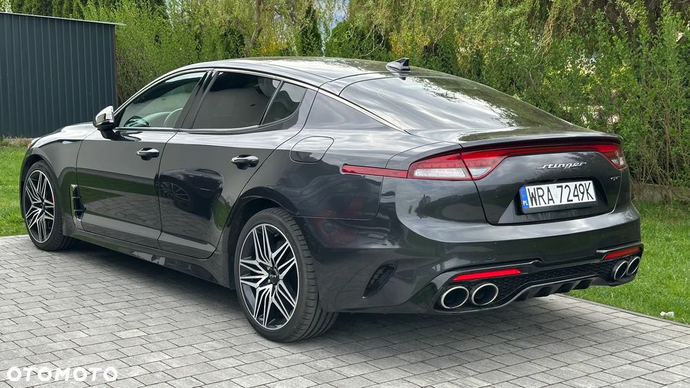 Kia Stinger - 7