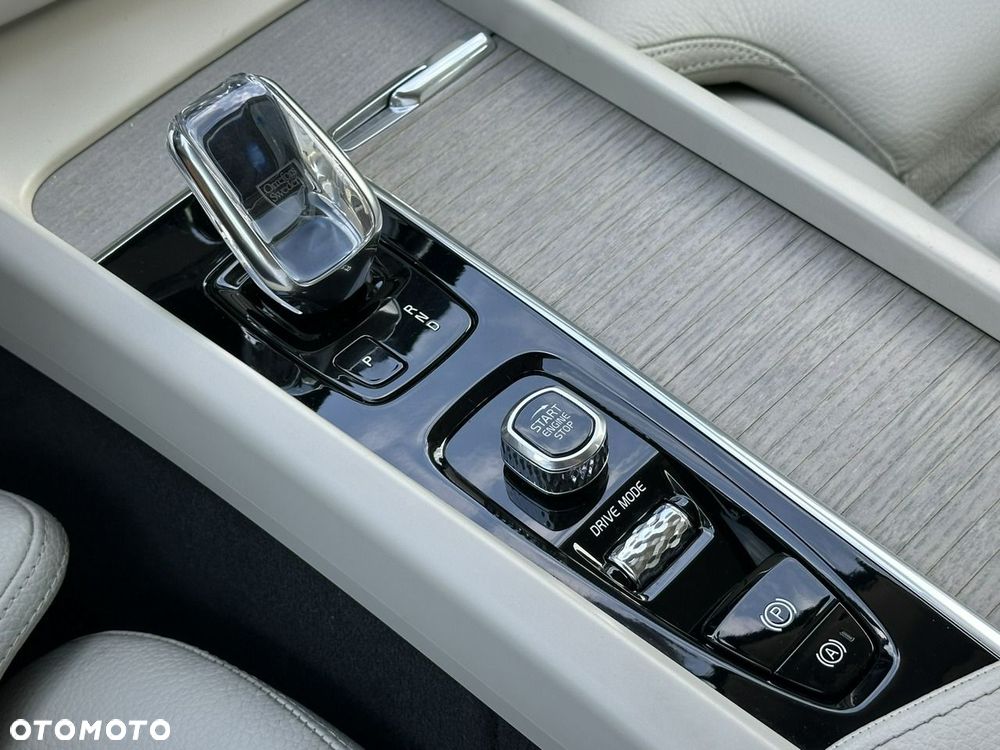 Volvo XC 60 - 27
