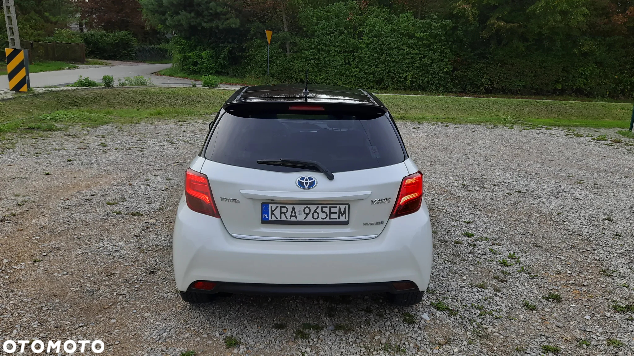 Toyota Yaris Hybrid 1.5 VVT-i Style Selection - 9