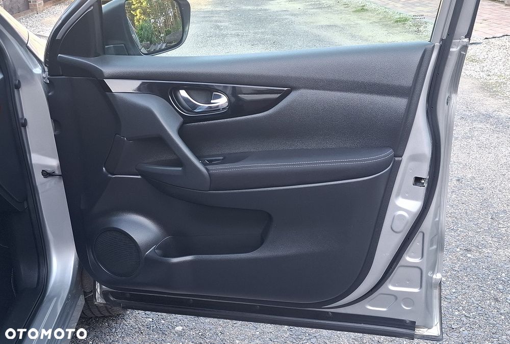 Nissan Qashqai 1.6 DCi Acenta - 17