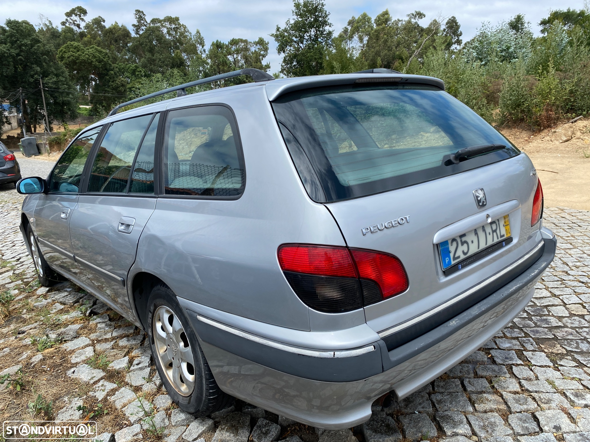 Peugeot 406 1.8 Executive - 3