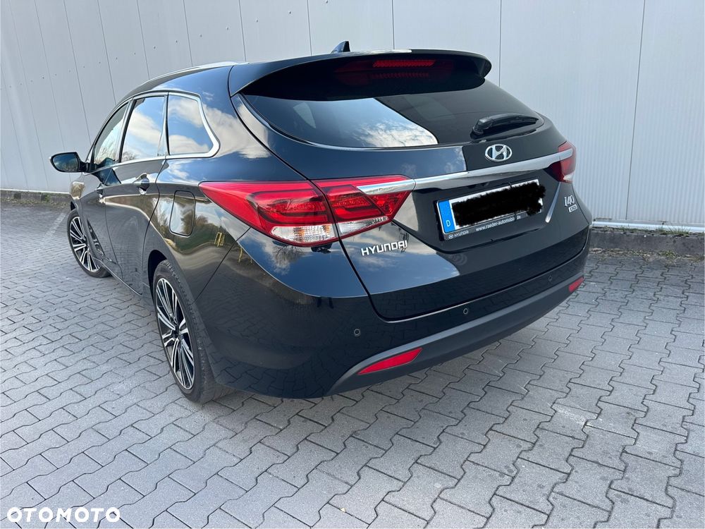 Hyundai i40 Kombi 1.7 CRDi DCT Premium - 7