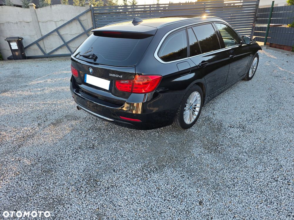 BMW Seria 3 320d Blue Performance Luxury Line - 4