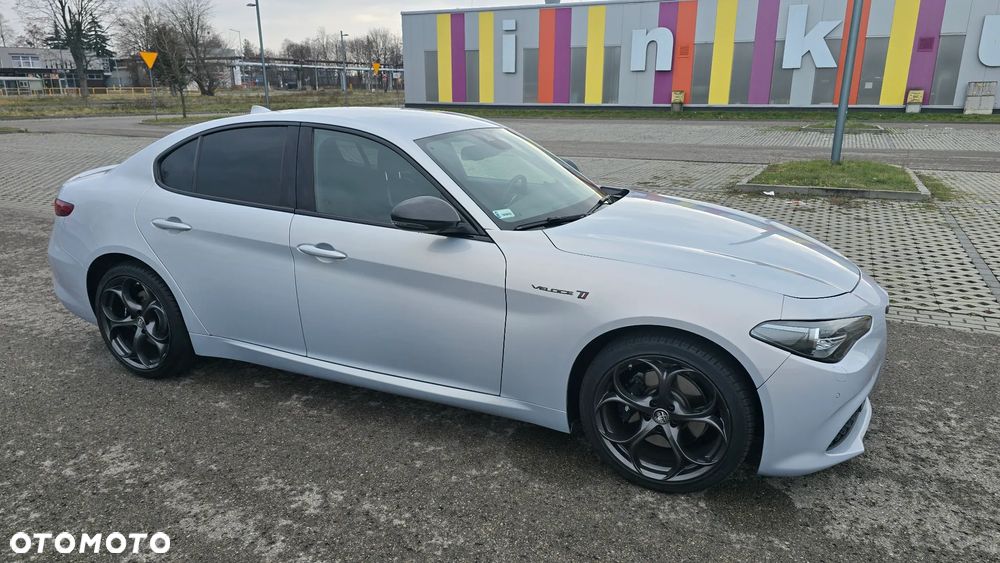 Alfa Romeo Giulia 2.0 Turbo Veloce TI Q4 - 13