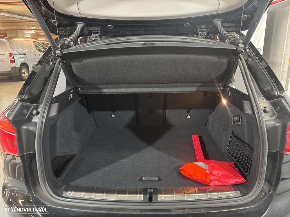 BMW X1 16 d sDrive Advantage - 9