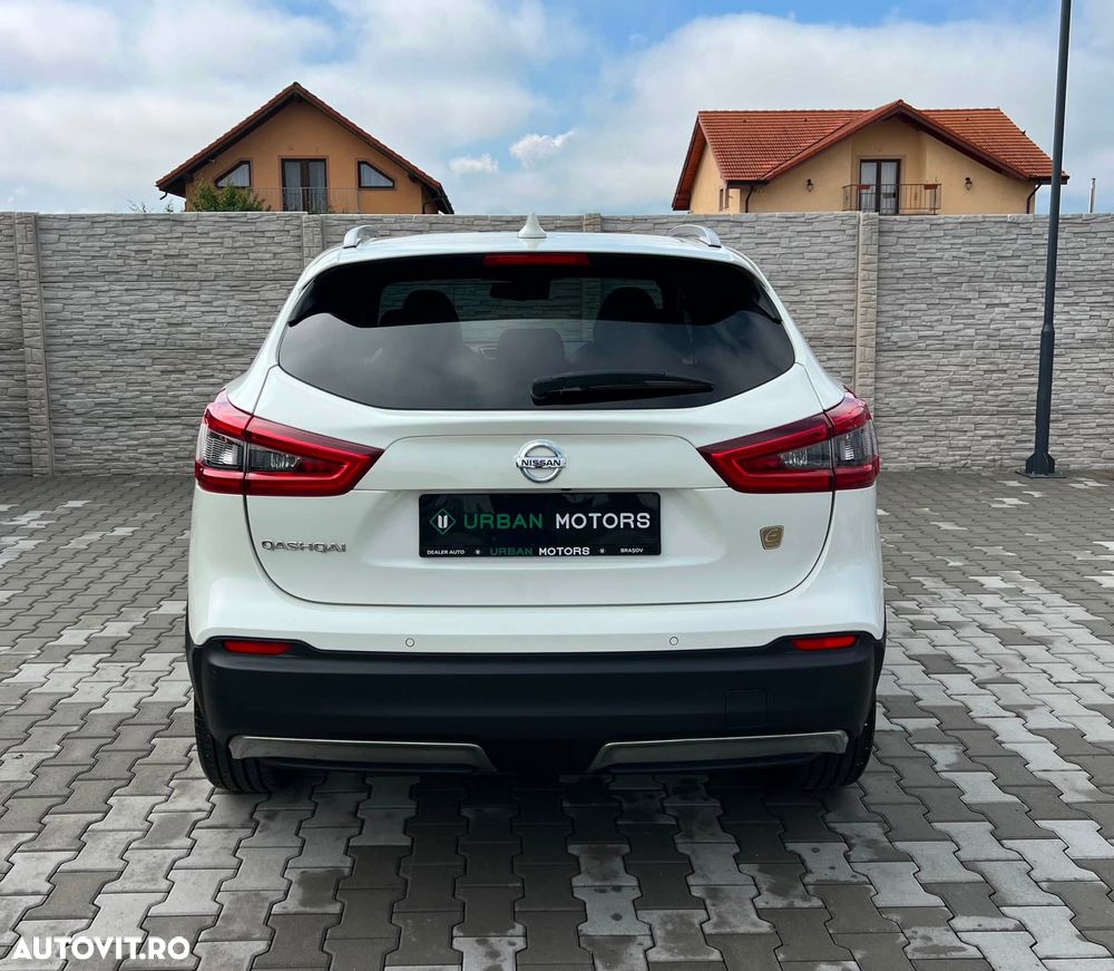 Nissan Qashqai 1.3 DIG-T DCT TEKNA+ - 11
