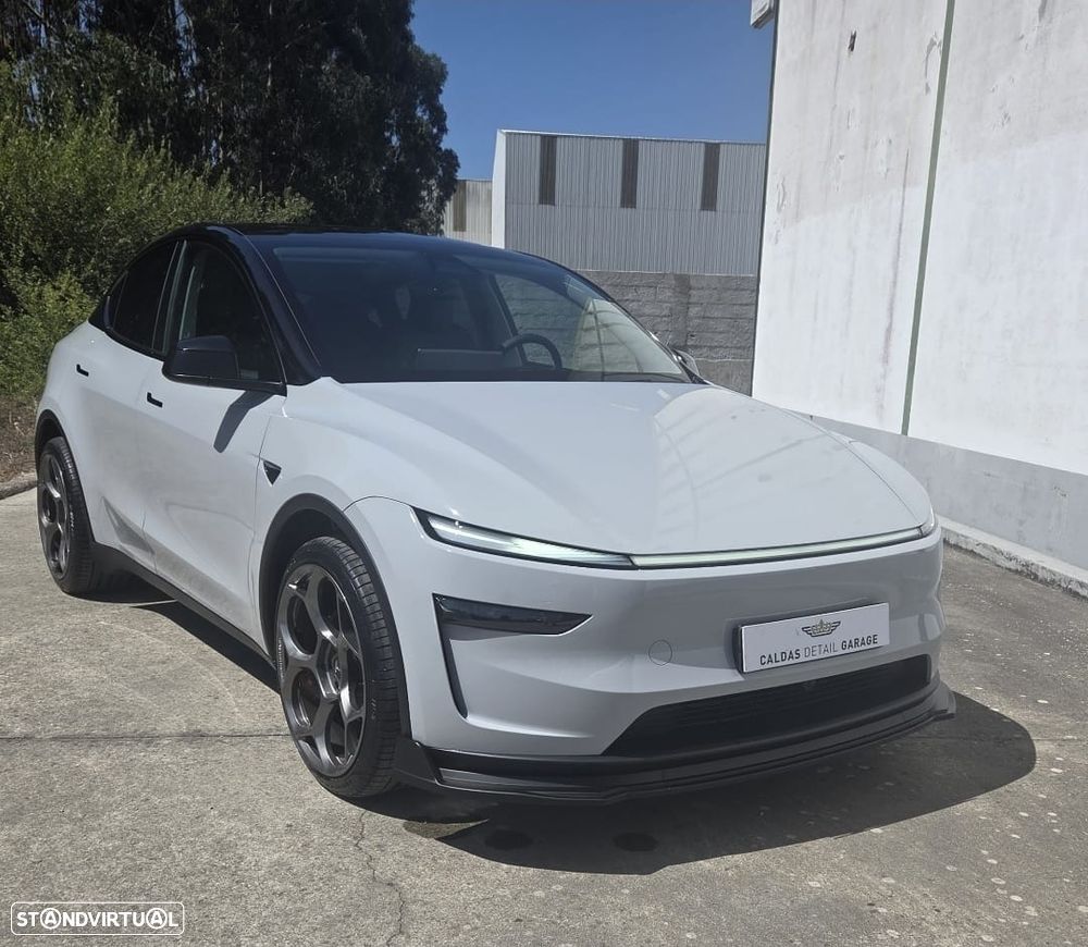 Tesla Model Y Long Range Tração Integral - 3