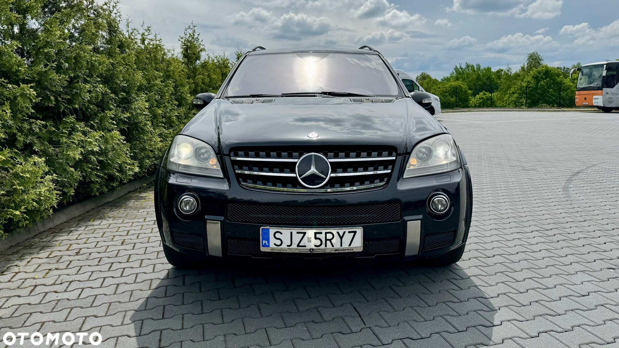 Mercedes-Benz ML 63 AMG 4-Matic - 5