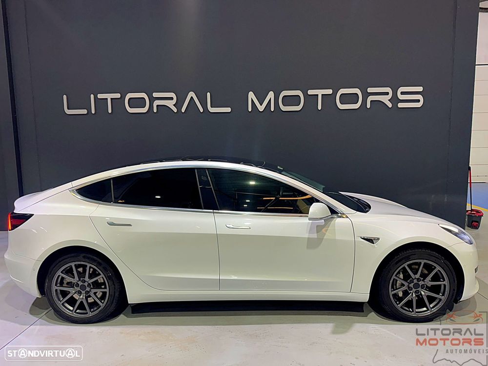 Tesla Model 3 Standard Range Plus RWD - 2