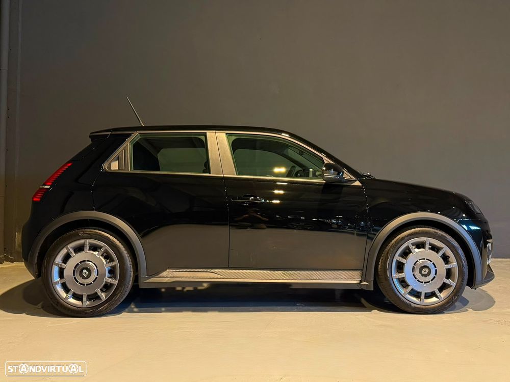 Renault 5 40 kWh Evolution Autonomia Urbana — fotografia 6