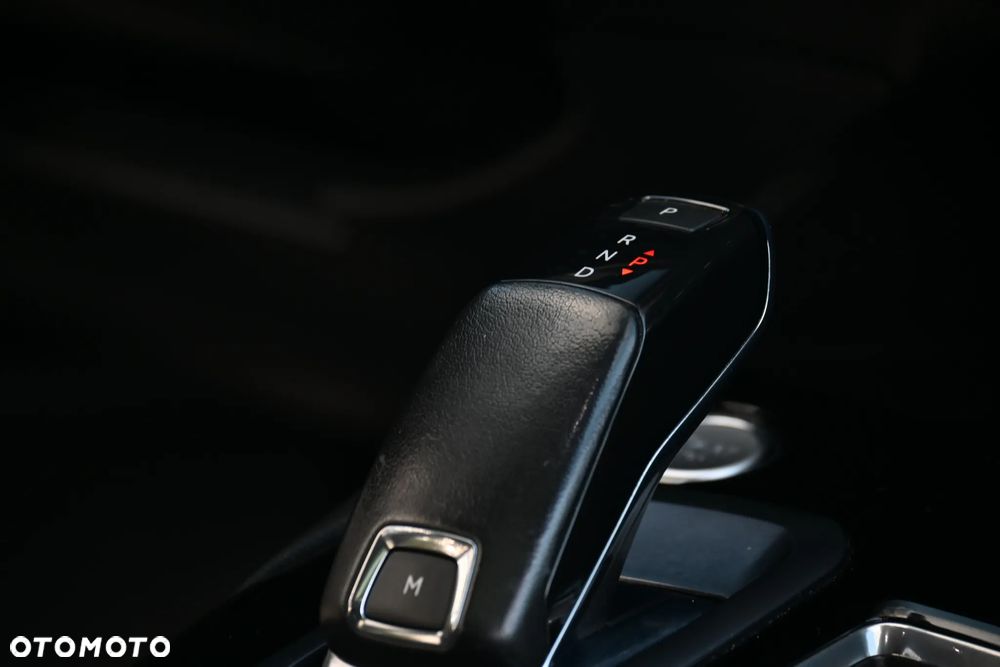 Peugeot 3008 BlueHDi 180 Stop & Start EAT6 GT - 25