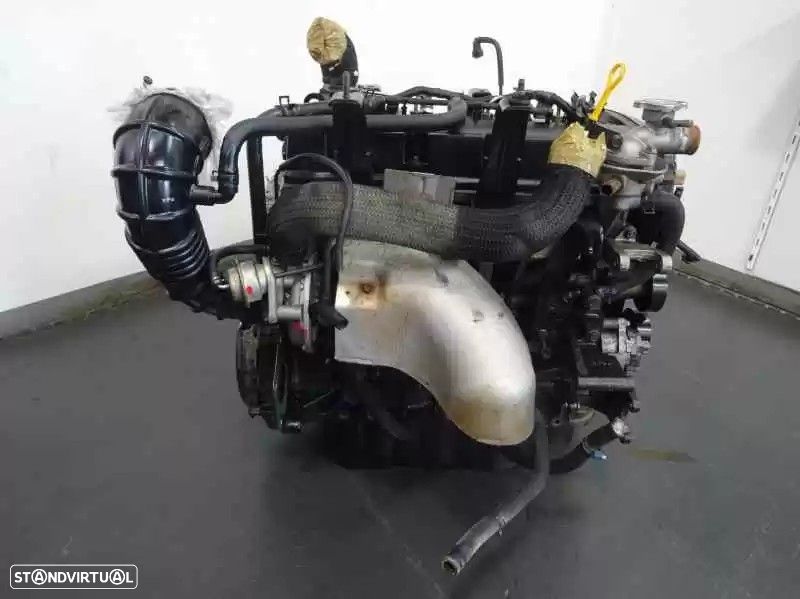 MOTOR COMPLETO KIA CARNIVAL II 2003 -J3 - 1