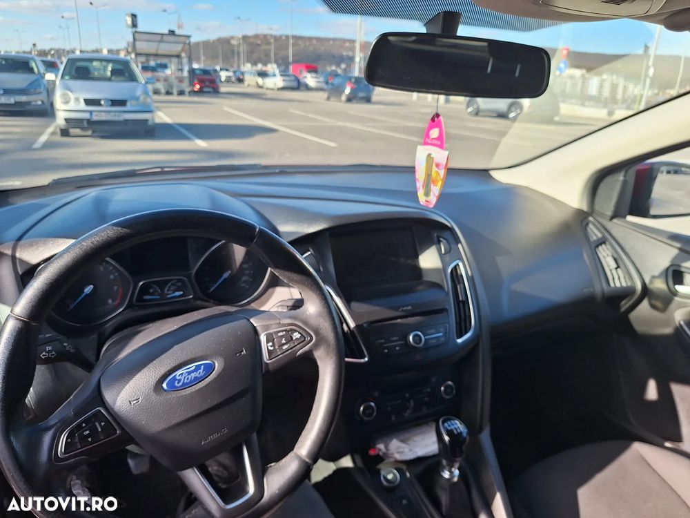 Ford Focus 1.0 EcoBoost Trend - 18