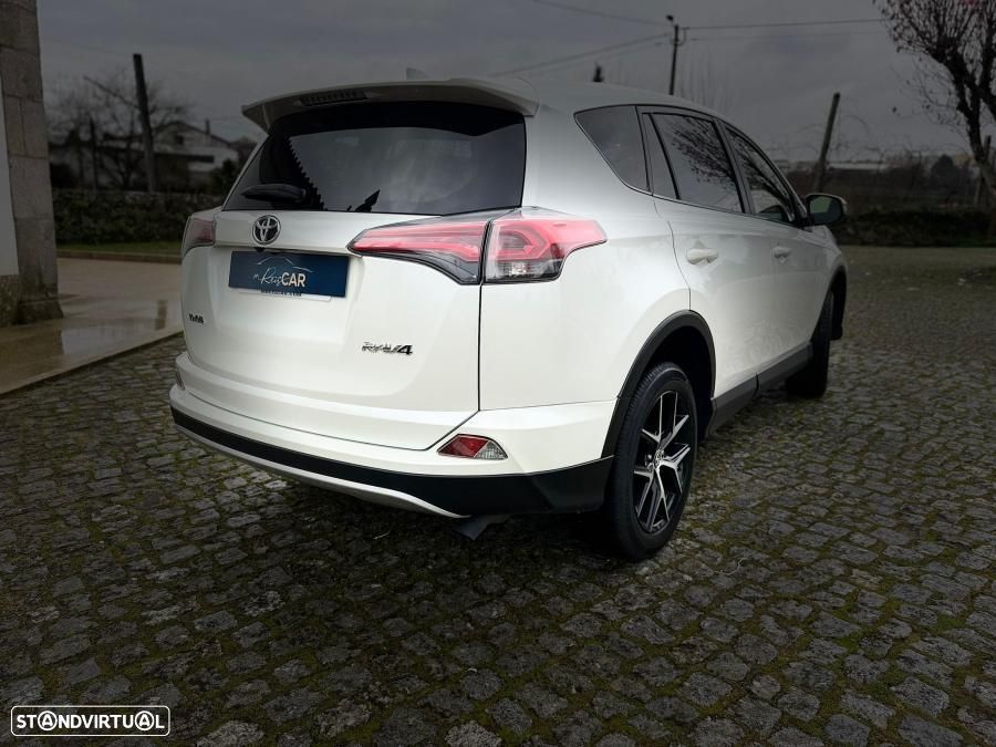 Toyota RAV4 2.0 D-4D Comfort+P.Sport - 18