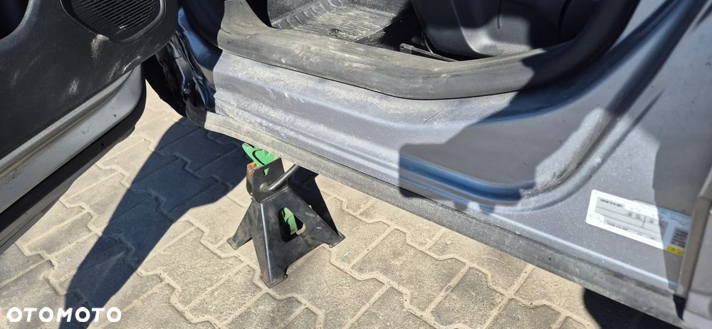 Citroën C4X 1.2 PureTech Business Edition S&S EAT8 - 11