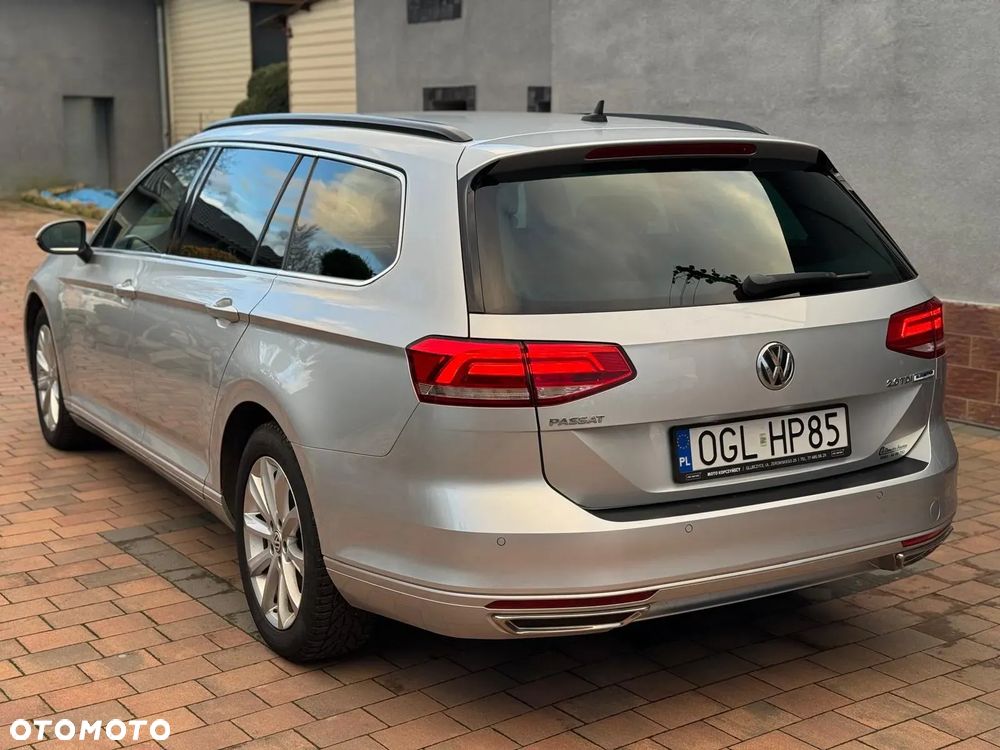 Volkswagen Passat 2.0 TDI BMT Comfortline DSG - 2