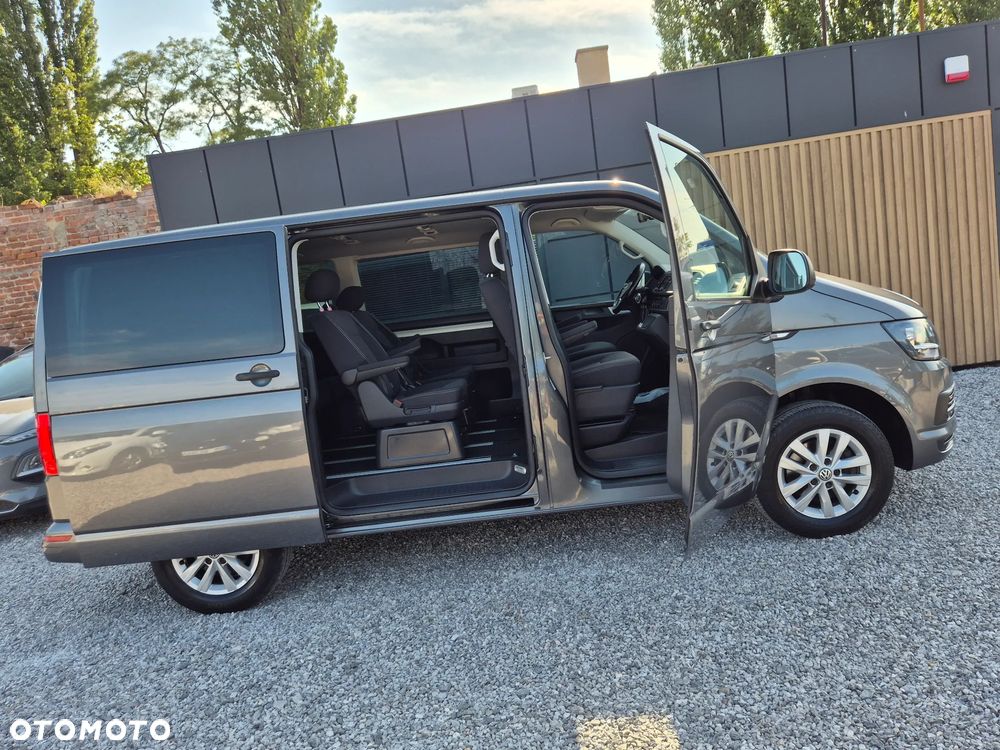 Volkswagen Multivan 2.0 TDI L1 Comfortline DSG - 23