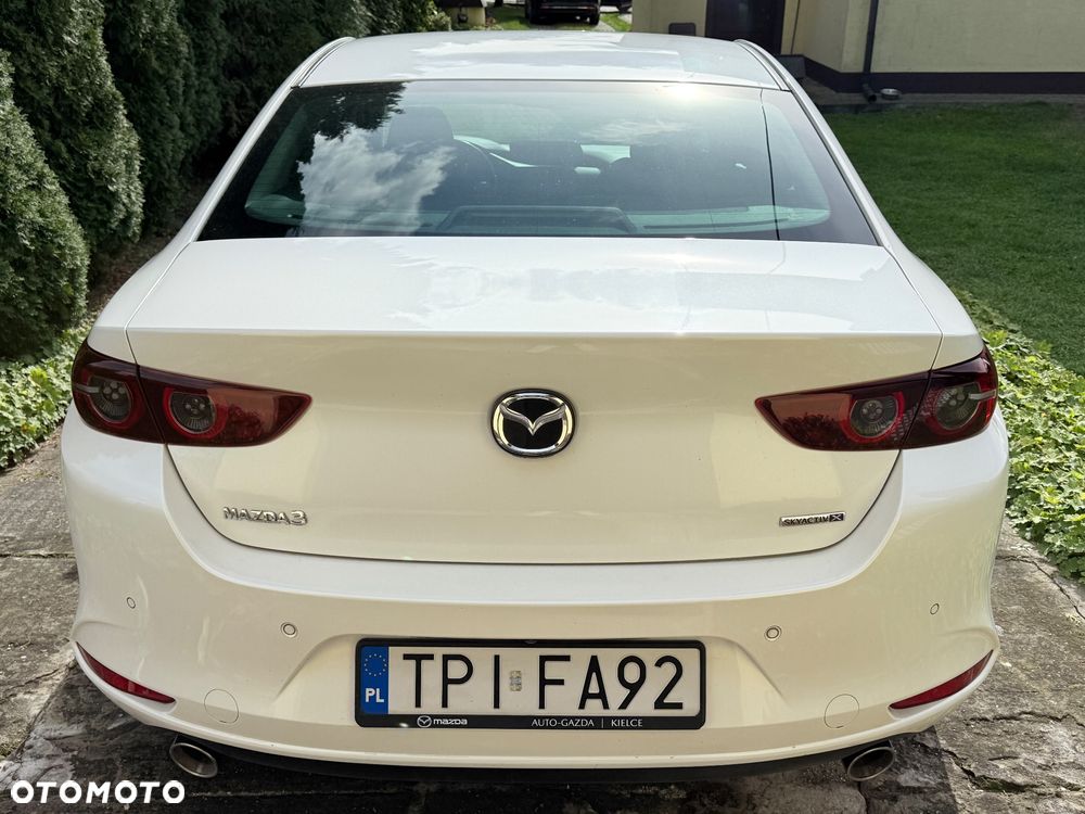 Mazda 3 - 10