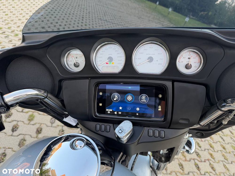 Harley-Davidson FLHXS Special - 22