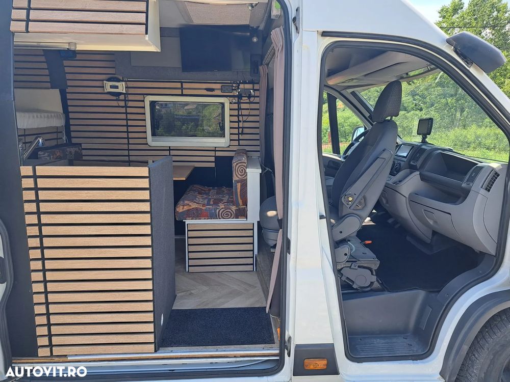Citroën Jumper 35 L4H2 3.0 HDI - 4