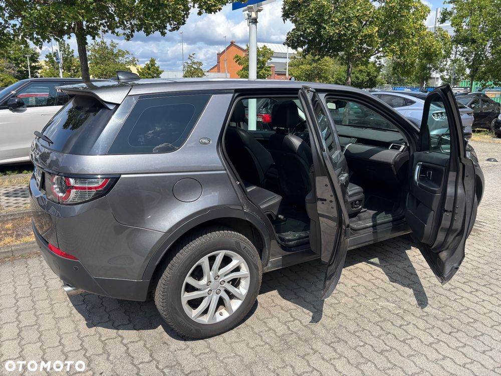 Land Rover Discovery Sport TD4 SE - 10