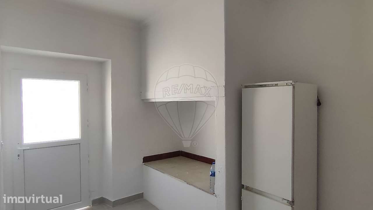 Moradia T4 para venda - Grande imagem: 2/18