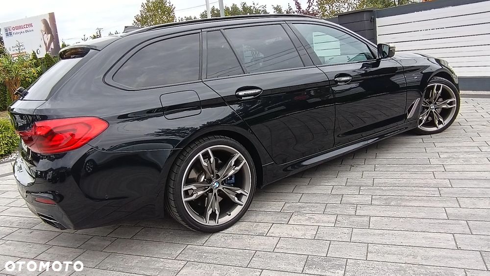 BMW Seria 5 M550d xDrive - 10