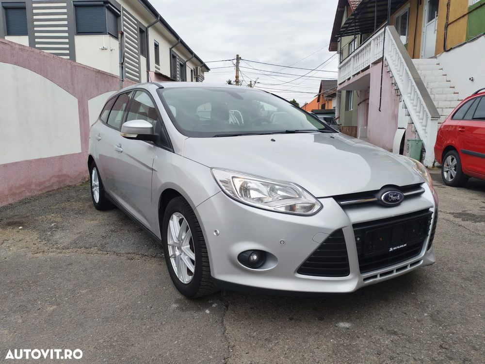 Ford Focus 1.6 TDCi DPF Start-Stopp-System Champions Edition - 2