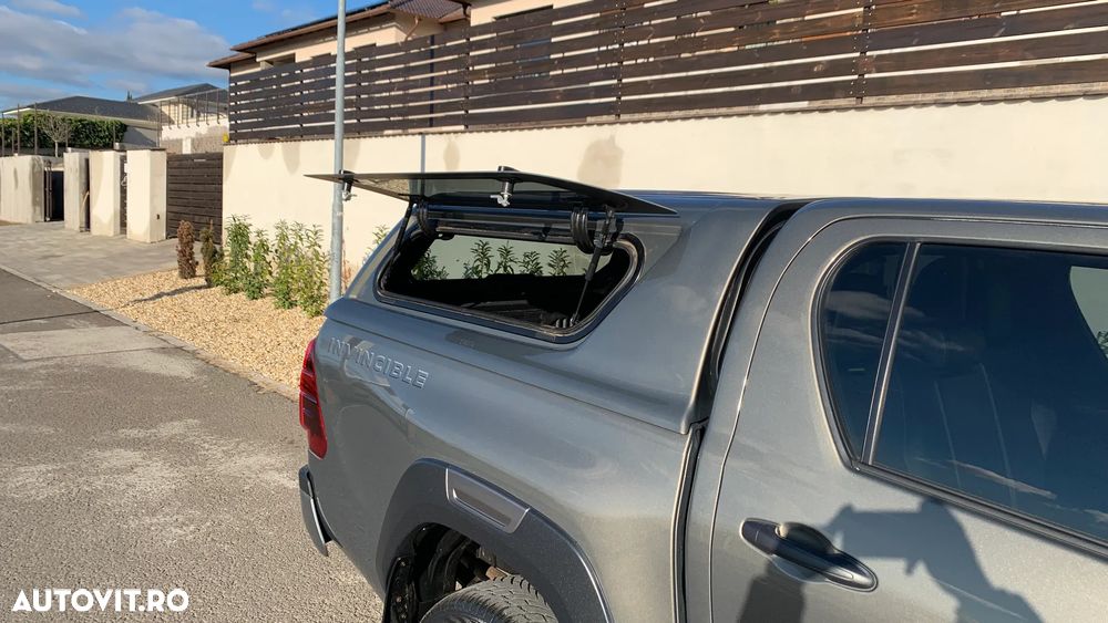 Toyota Hilux 2.8D 204CP 4x4 Double Cab AT Invincible Color Edition - 15