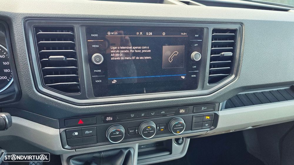 VW Crafter 35 2.0 TDI CD Longo - 11