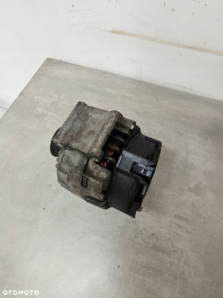 Alternator AUDI A4 1.8 BENZYNA 06D903016A - 2