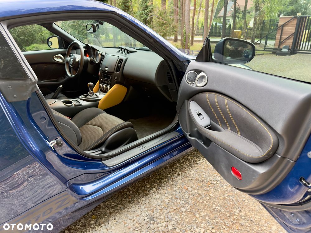 Nissan 370 Z 3.7 V6 Premium - 10