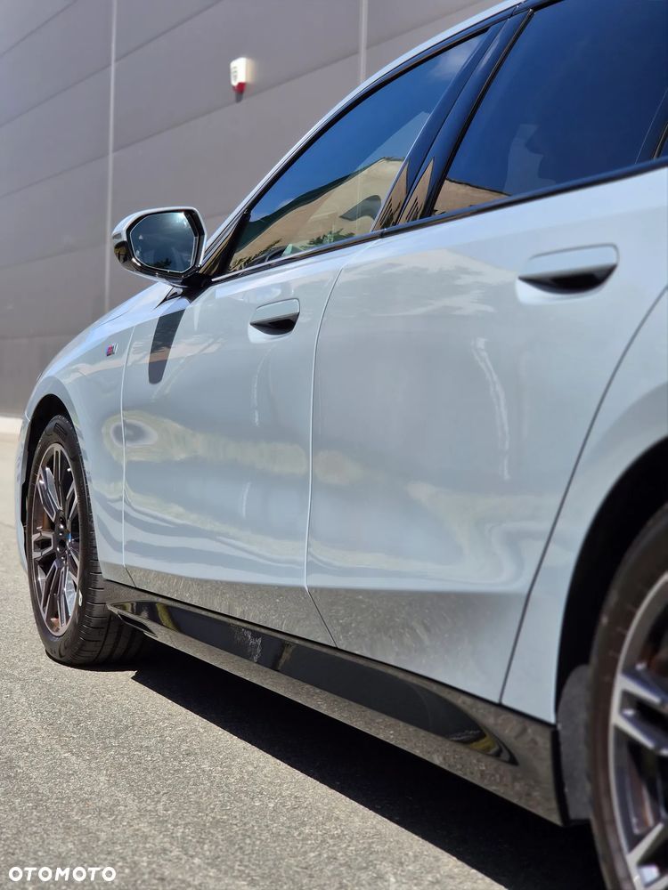 BMW Seria 5 - 33