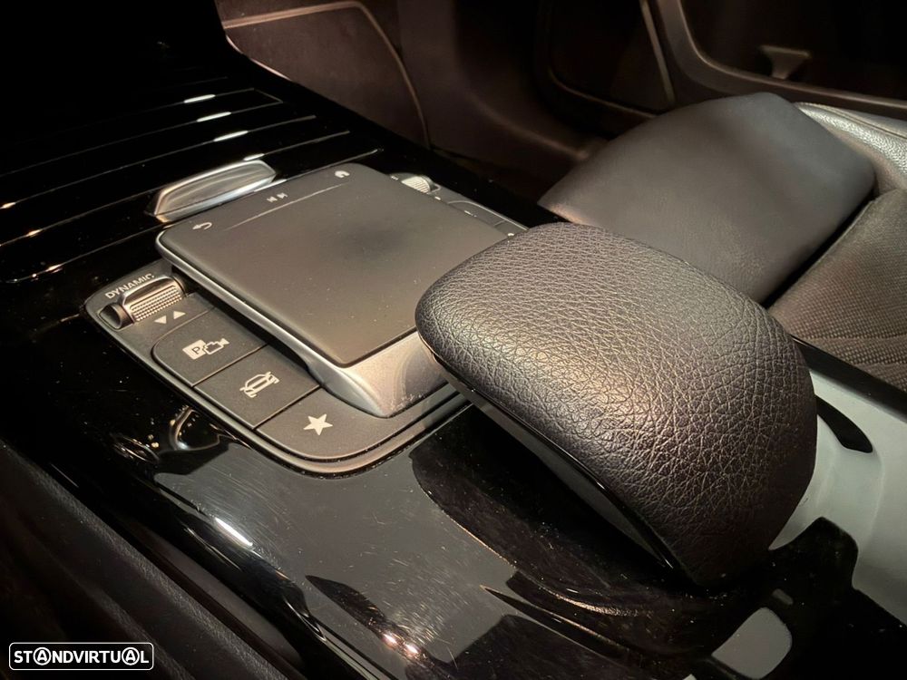 Mercedes-Benz A 250 e Style Plus - 21