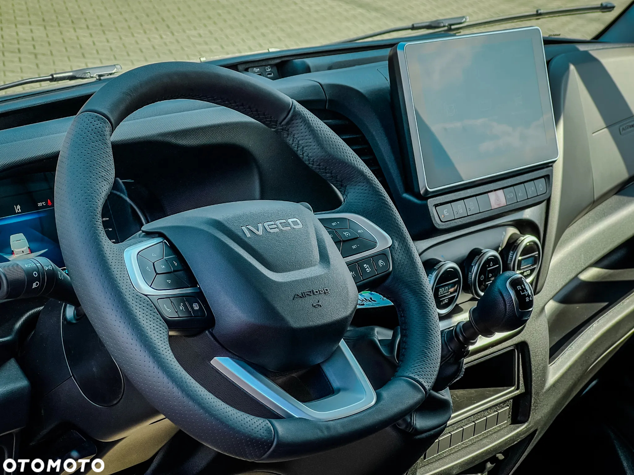 Iveco Daily 35S18HV , 3.0L - 180KM ,Brygadowy, 7 osób, Brygadówka - 22