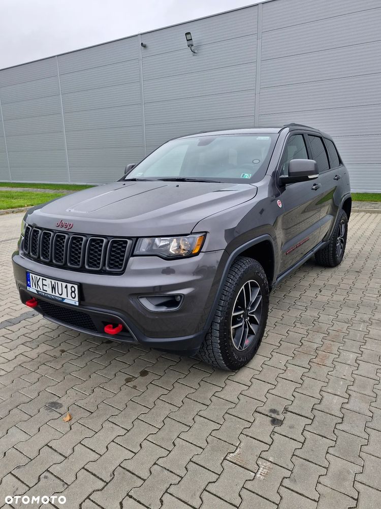 Jeep Grand Cherokee - 1