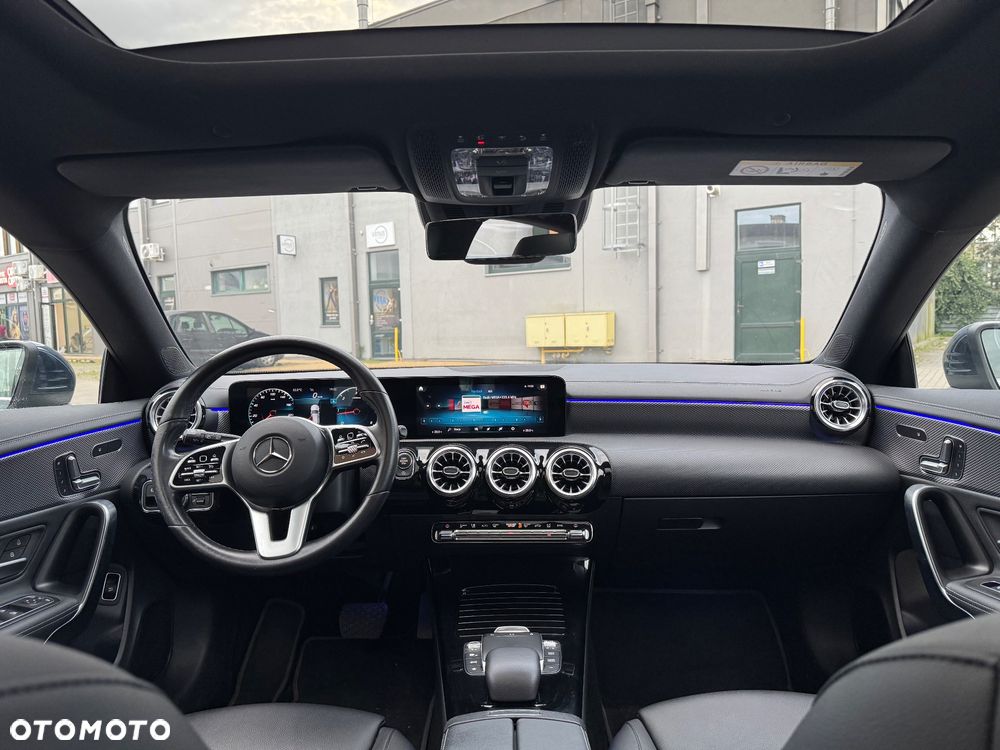 Mercedes-Benz CLA - 5