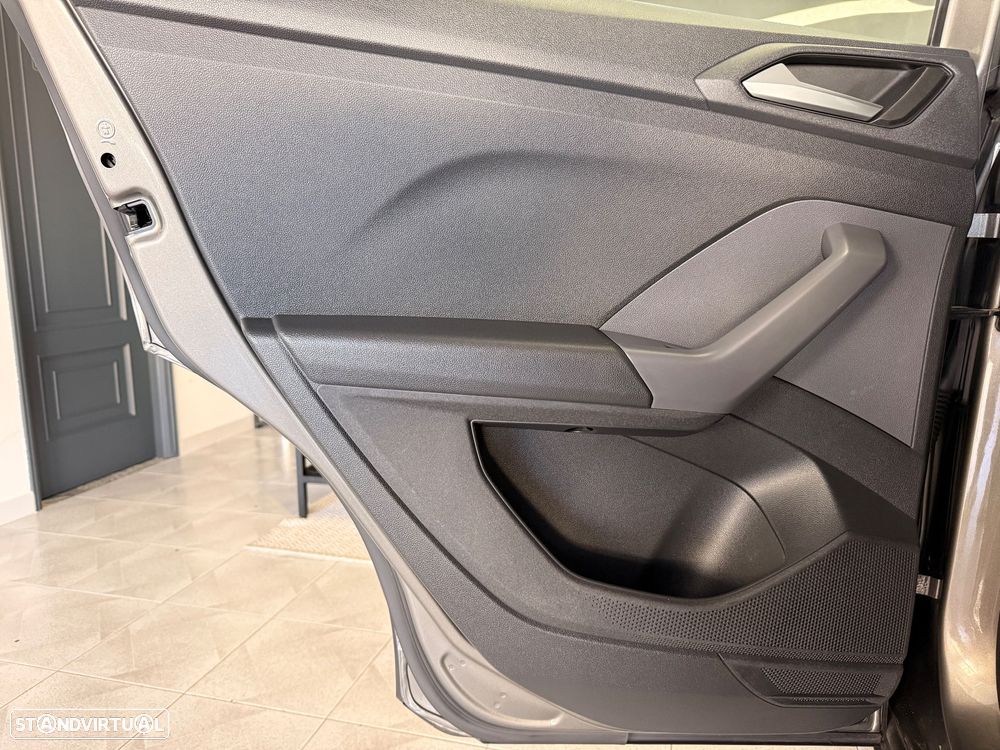 VW T-Cross 1.0 TSI Life - 22