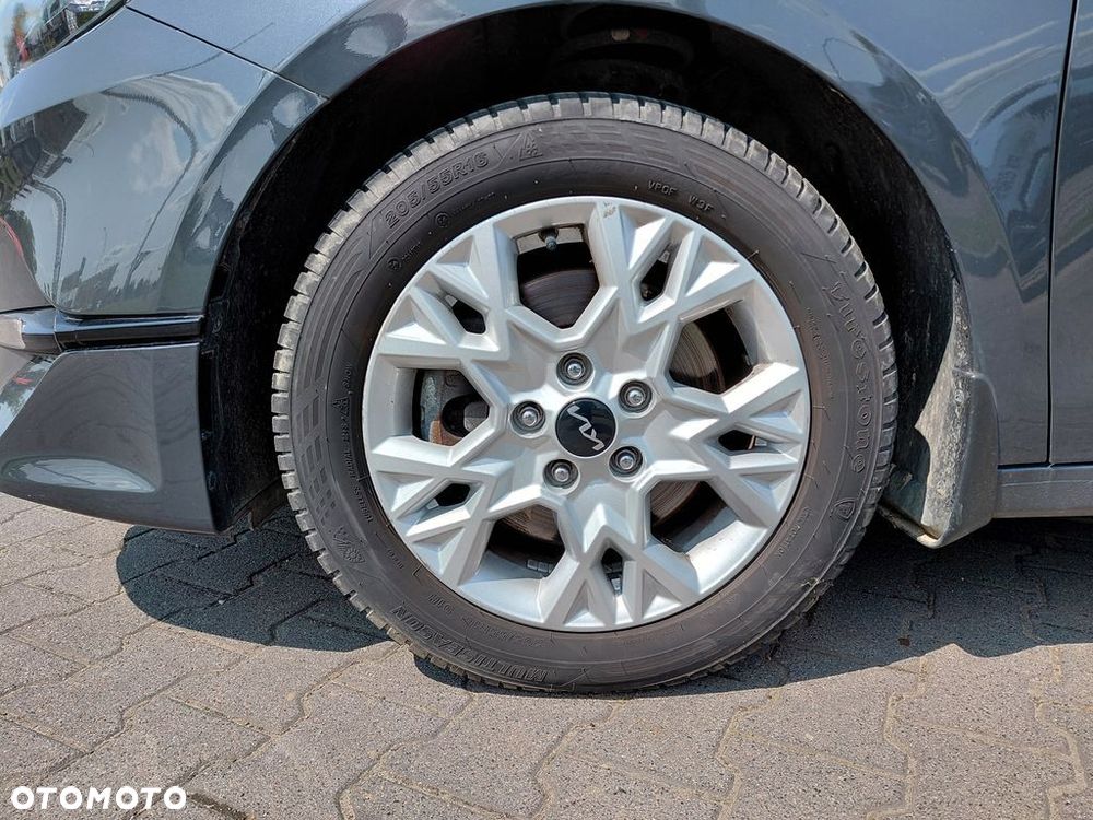 Kia Ceed 1.5 T-GDI M - 24