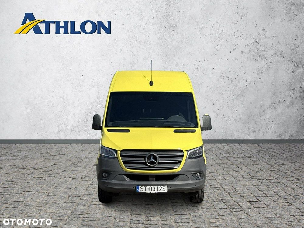 Mercedes-Benz Sprinter - 8