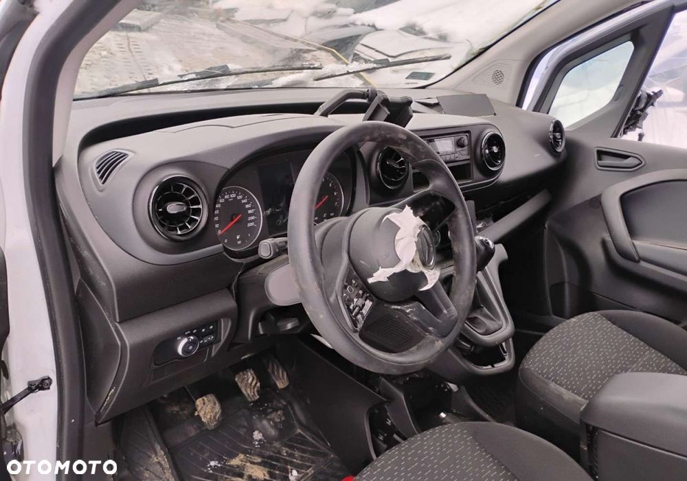 Mercedes-Benz CITAN - 10