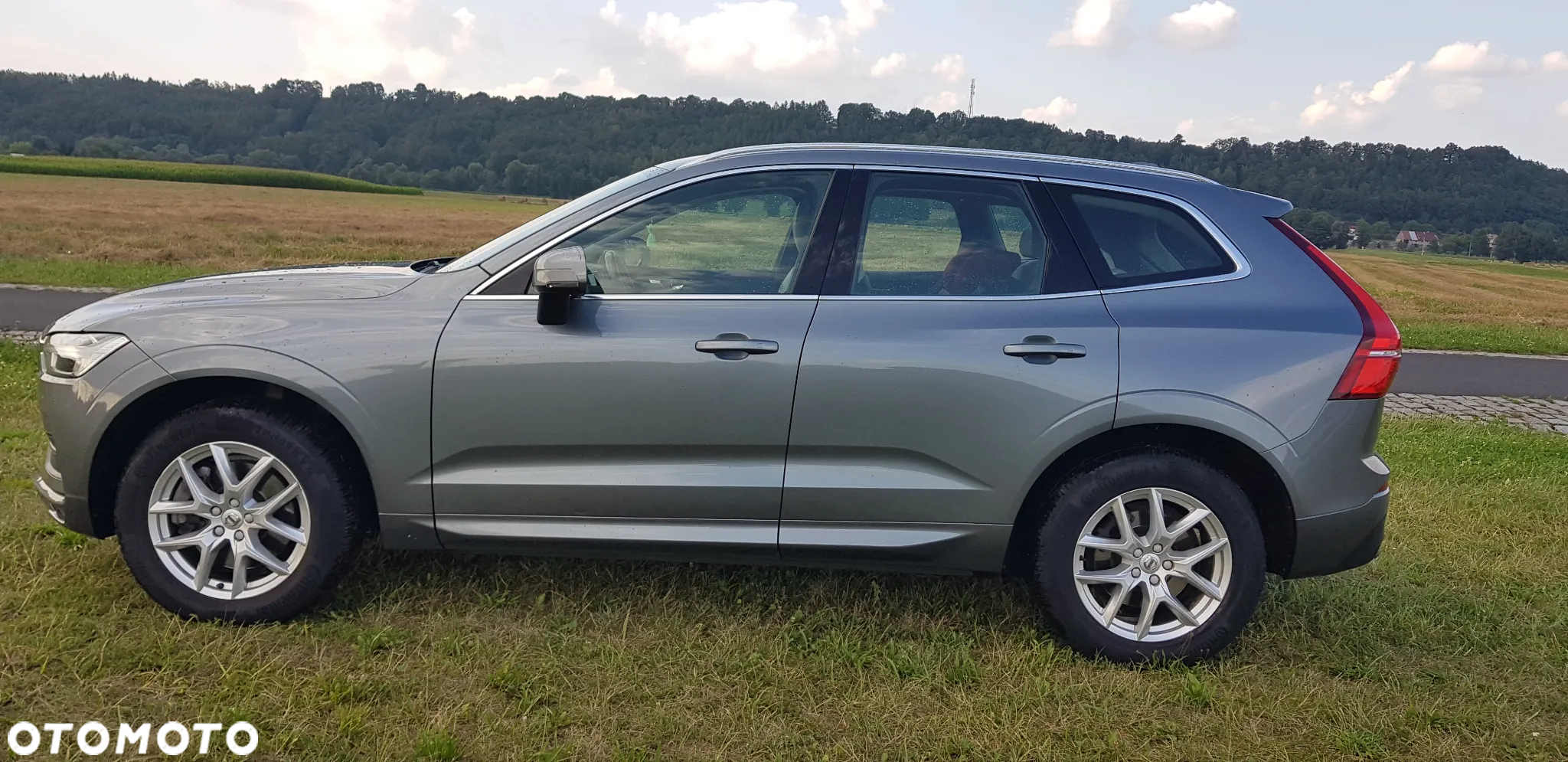 Volvo XC 60 D5 AWD Geartronic Momentum - 5