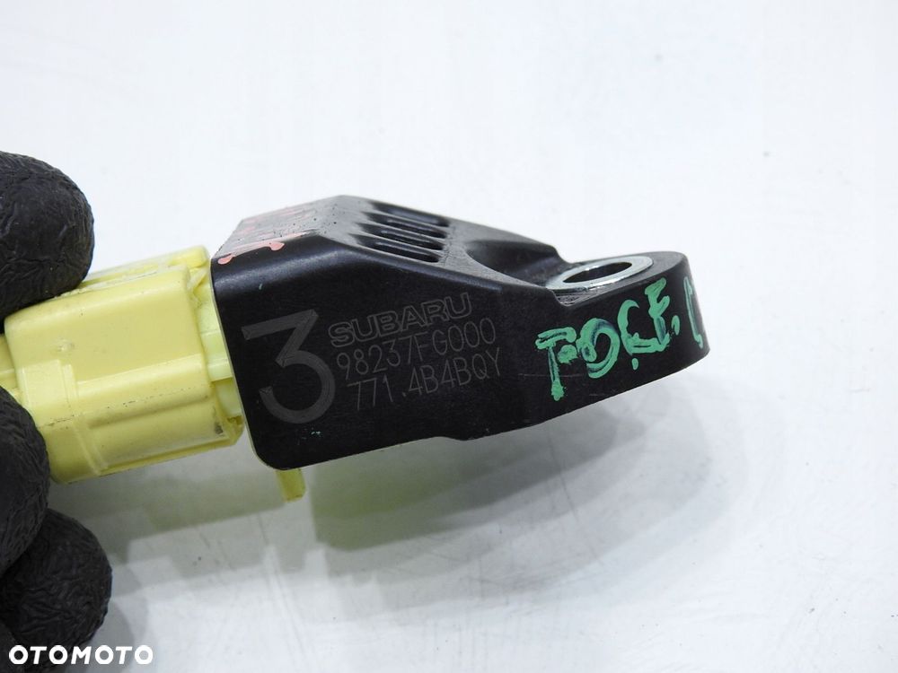 SENSOR UDERZENIOWY BOCZNY SUBARU FORESTER III - 4