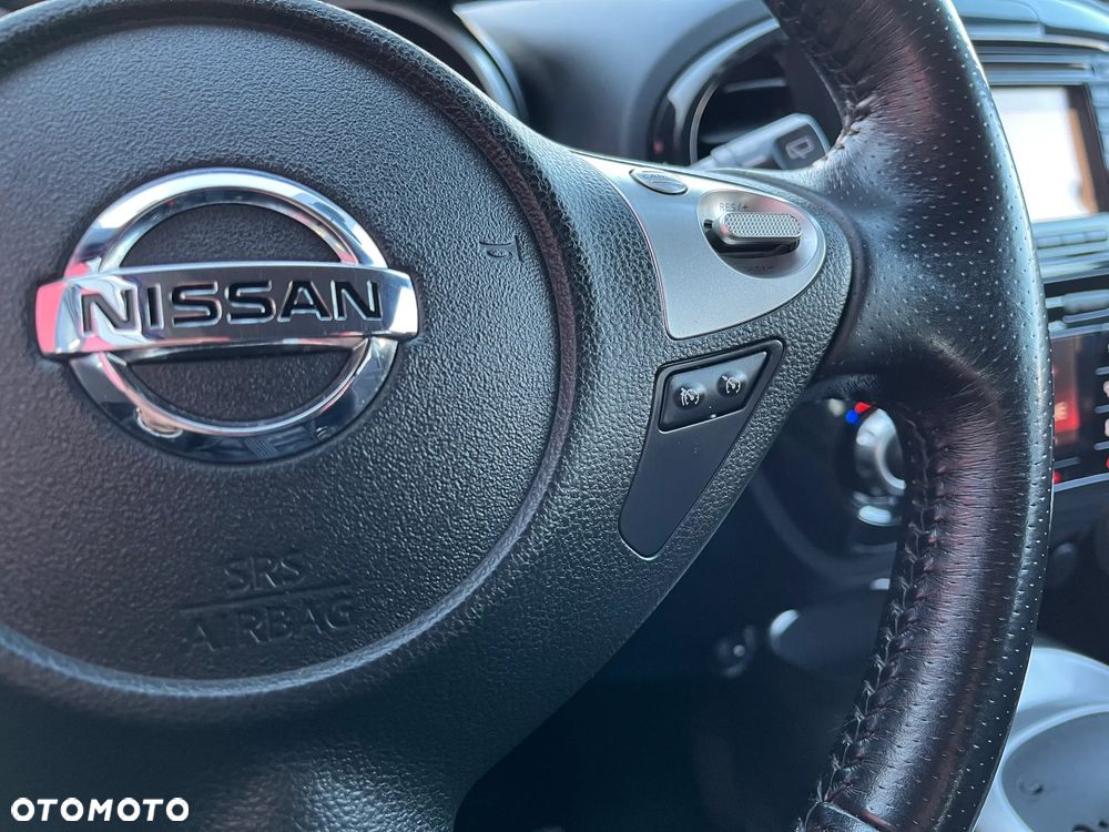 Nissan Juke 1.6 T Tekna 4x4 - 17